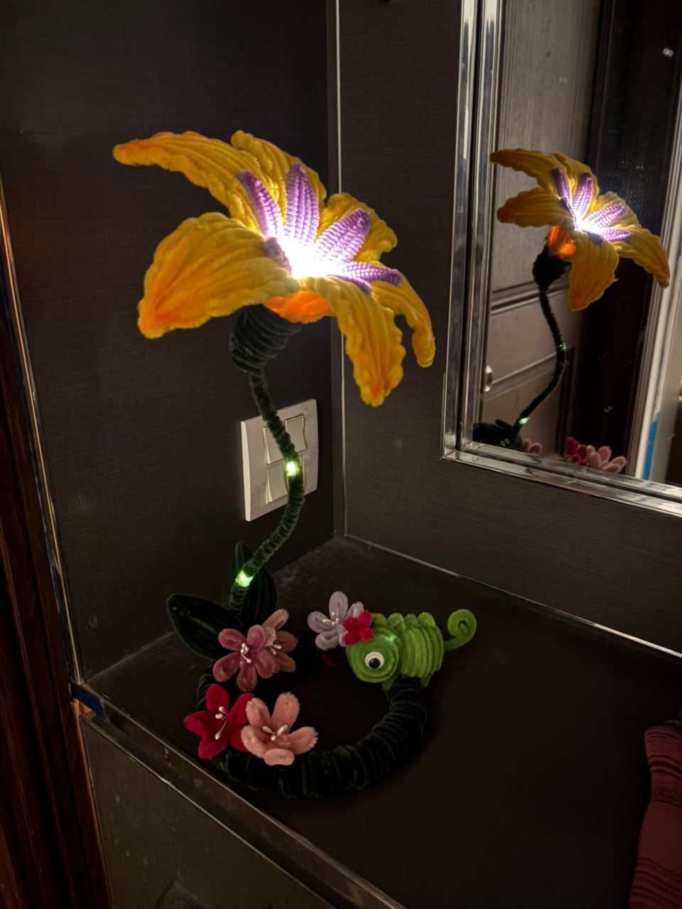 Tangled Flower Lamp